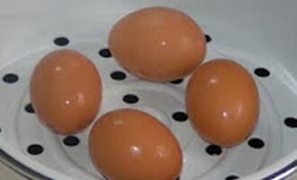 Салат «Мужские грёзы»: рецепт с говядиной, сыром и яйцами