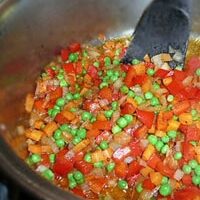 Рецепт салата «Ложная искорка» с копчёной скумбрией