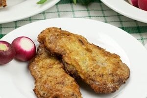 Говяжья отбивная в сухарях