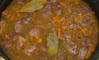 Гуляш из куриной печени