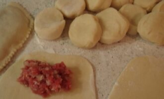 Заварные чебуреки
