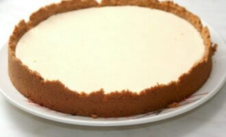 Пирог со сгущенкой