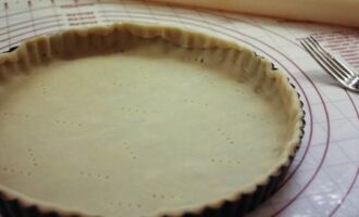Миндальный пирог с киви