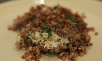Гречневая каша, запеченная с творогом