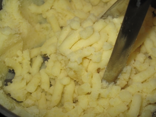 Жареные пирожки картофельные с яйцом «Нежные»
