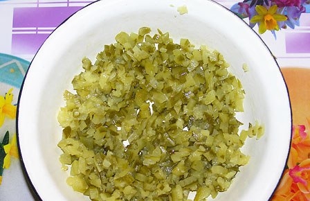 Соус с солеными огурцами
