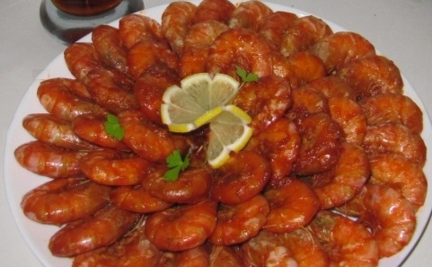 Креветки под соусом
