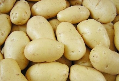 Курица в духовке, запечённая с картошкой и грибами
