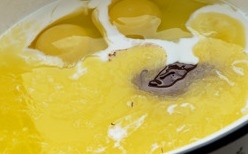 Шоколадные маффины-ватрушки с творожной начинкой