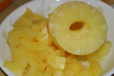 Свинина с ананасами и карри