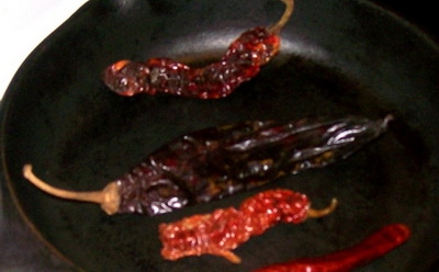 Свинина с ананасами и карри