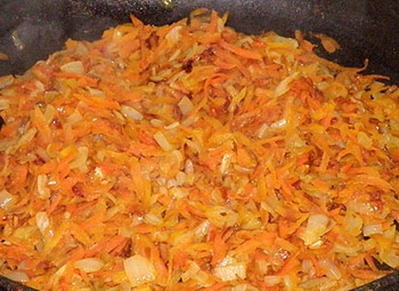 Баклажаны, запеченные с овощами