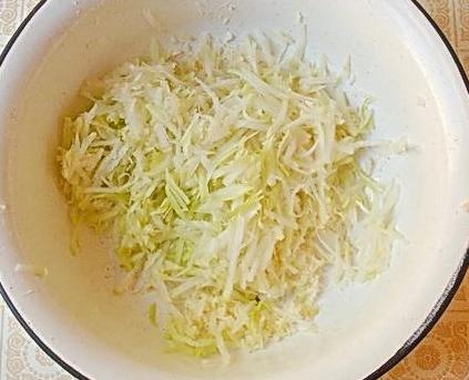 Барашек по-баскски в пикантном соусе