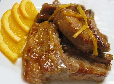Бараньи ребрышки с луком и апельсинами