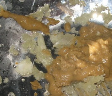 Сардельки, фаршированные с пряностями