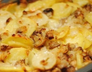 Баклажаны с картошкой запеченные