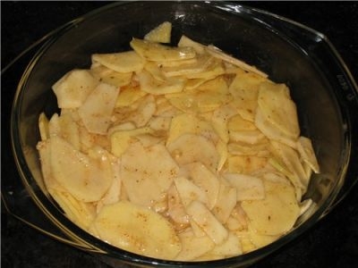 Баклажаны с картошкой запеченные