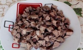 Салат «Кольцо» из печени