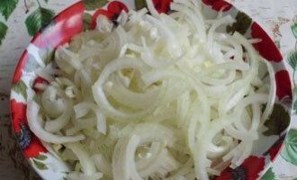 Салат «Кольцо» из печени