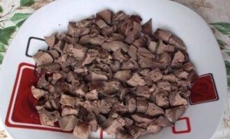 Салат «Кольцо» из печени
