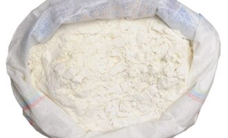 Классические шоколадные кексы с изюмом в алкогольной пропитке