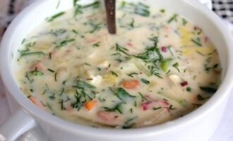 Традиционная окрошка на домашнем квасе