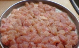 Запеченное куриное филе с яблоками