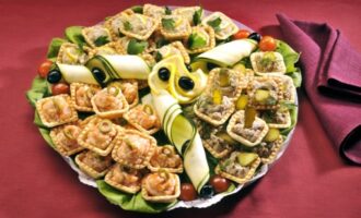 Мини-тарталетки с рыбными начинками