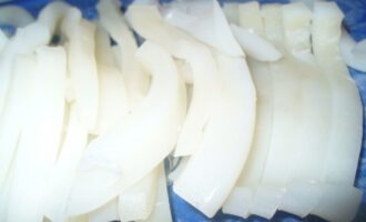 Как приготовить суп с кальмарами: пошаговый рецепт