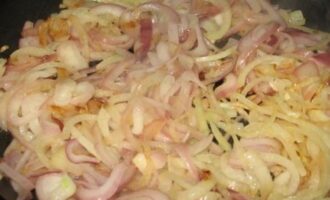 Говядина в сметане с нежным соусом