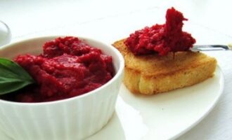 Свекольная икра вкусная закуска на зиму