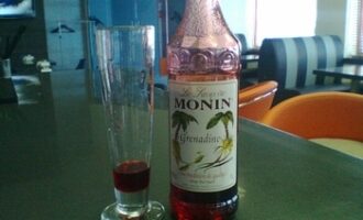 Коктейль "Розовый фламинго"