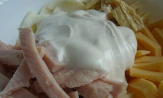 Салат из корейской спаржи "Почти грибной"