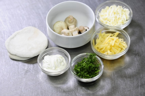 Чебуреки с грибами