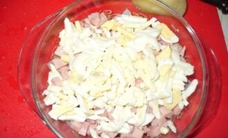 Салат «Лапти» с картофельными лаптями и сырной плетенкой