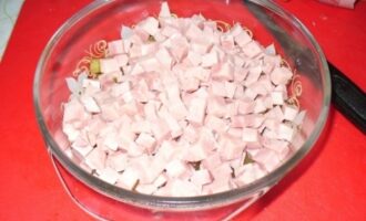 Салат «Лапти» с картофельными лаптями и сырной плетенкой