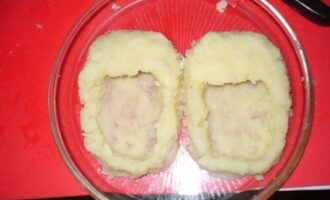 Салат «Лапти» с картофельными лаптями и сырной плетенкой