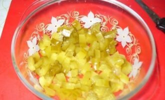 Салат «Лапти» с картофельными лаптями и сырной плетенкой