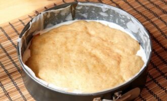 Торт «Птичье молоко» на сгущенке