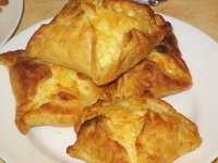 Слоеные хачапури