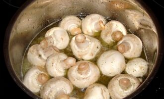 Шампиньоны по-каталански