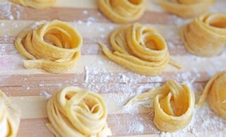 Яичная лапша