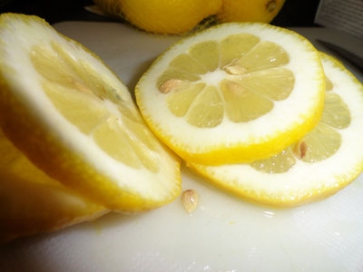 Лосось с лимоном
