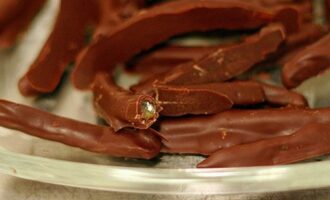 Апельсиновые шкурки в шоколаде