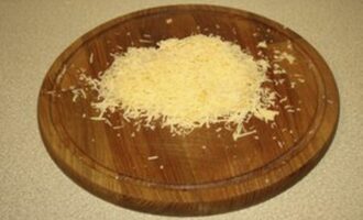 Салат «Цезарь» с цыпленком и грибами