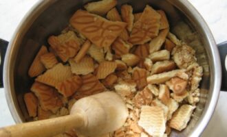 Сладкий рулет без выпечки