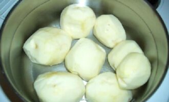 Картофельные блинчики с рыбкой
