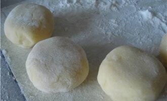 Пончики с заварным кремом