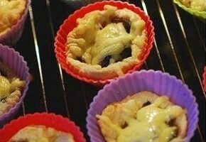 Корзиночки с грибами и креветками