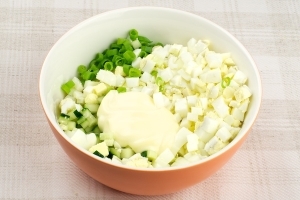 Салат с мясом криля